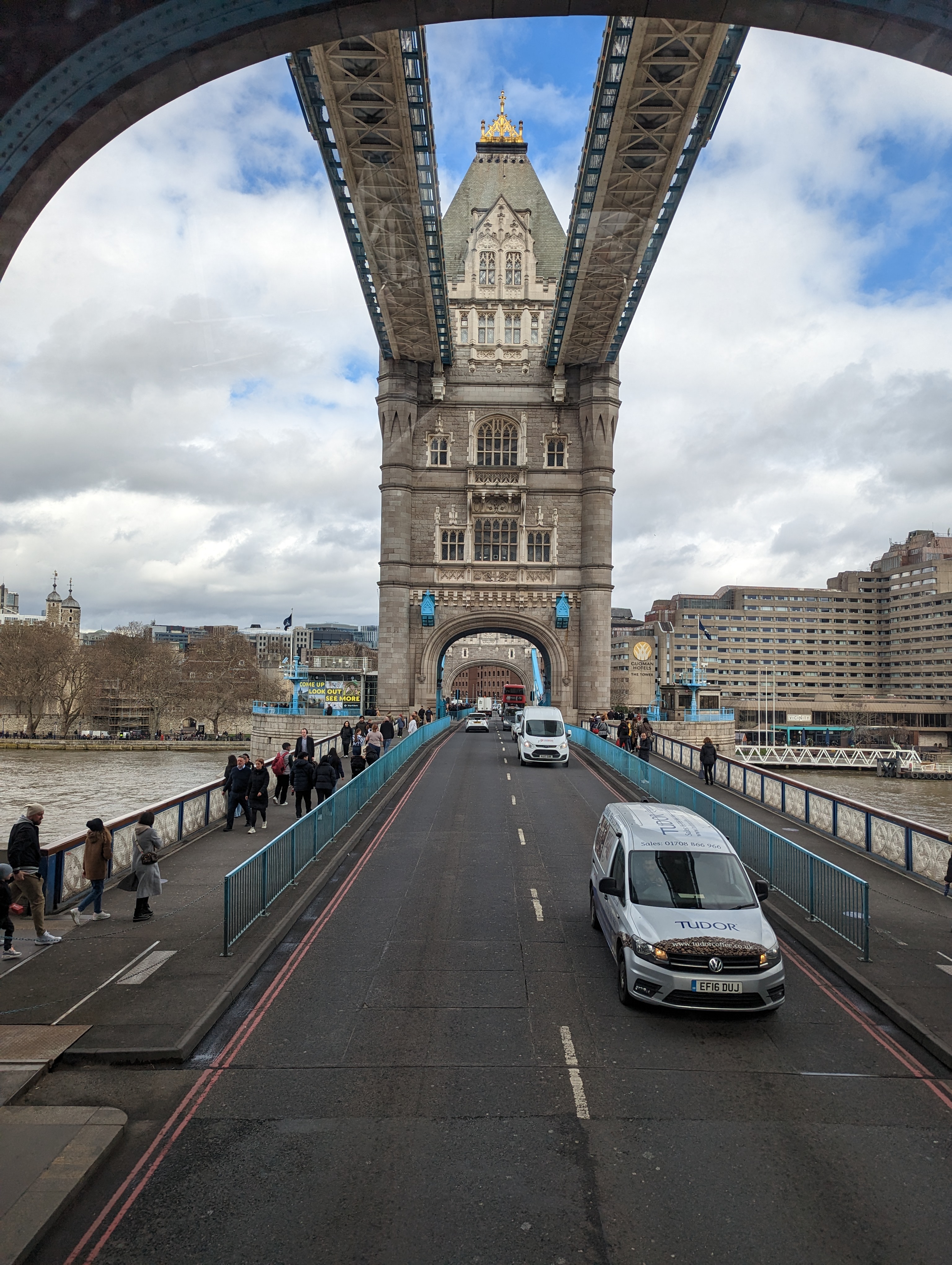 Tower Bridge Überquerung 4 Tower Bridge Überquerung 4